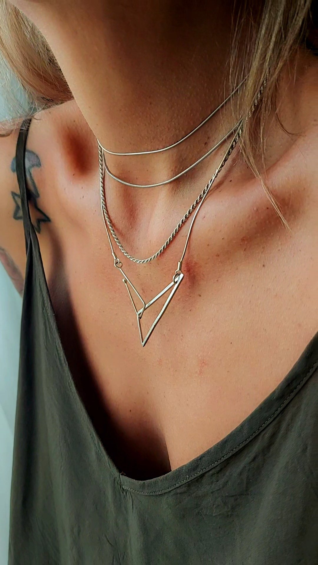 double triangle necklace - Image 9