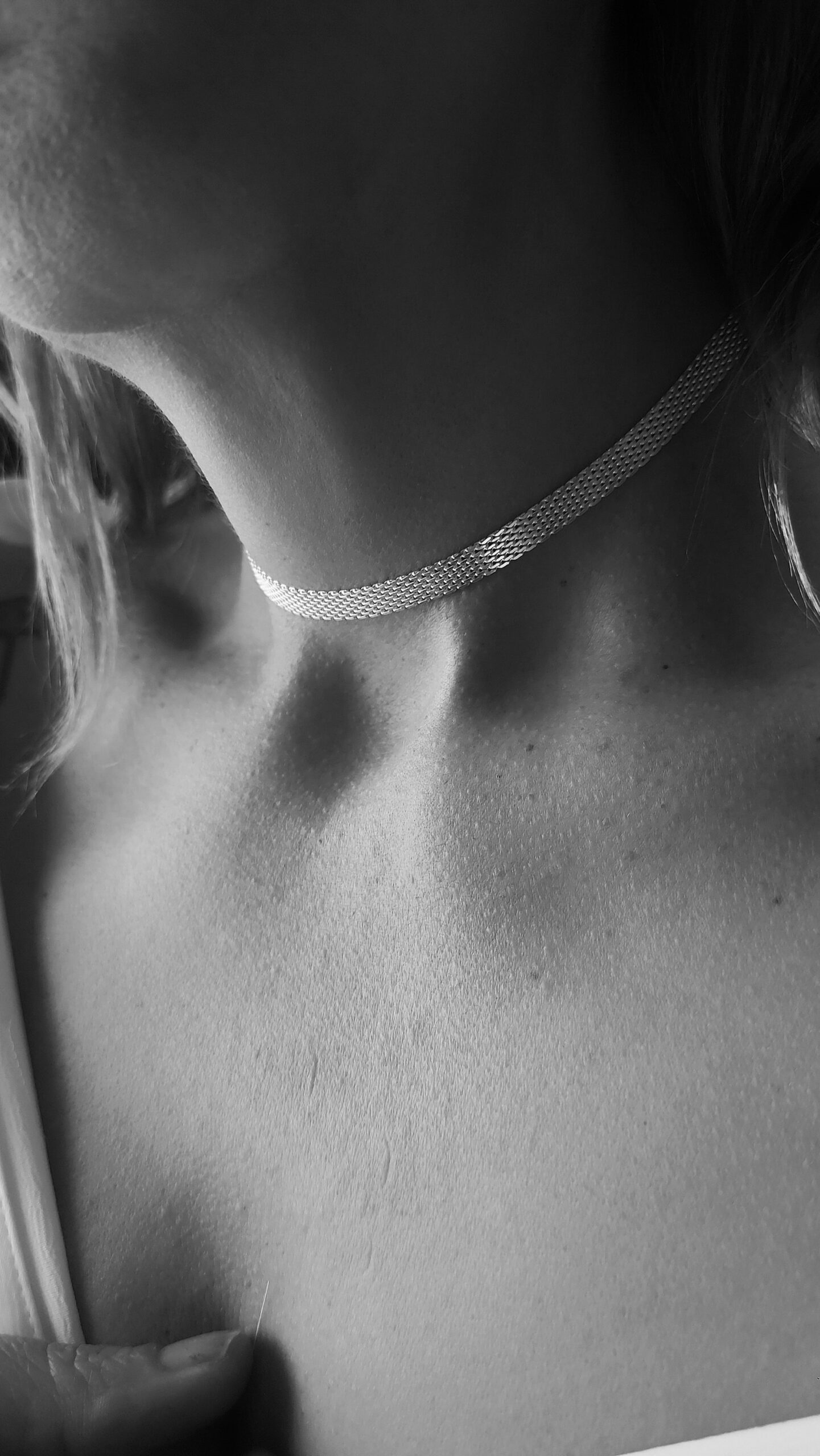 extra glossy choker - Image 2