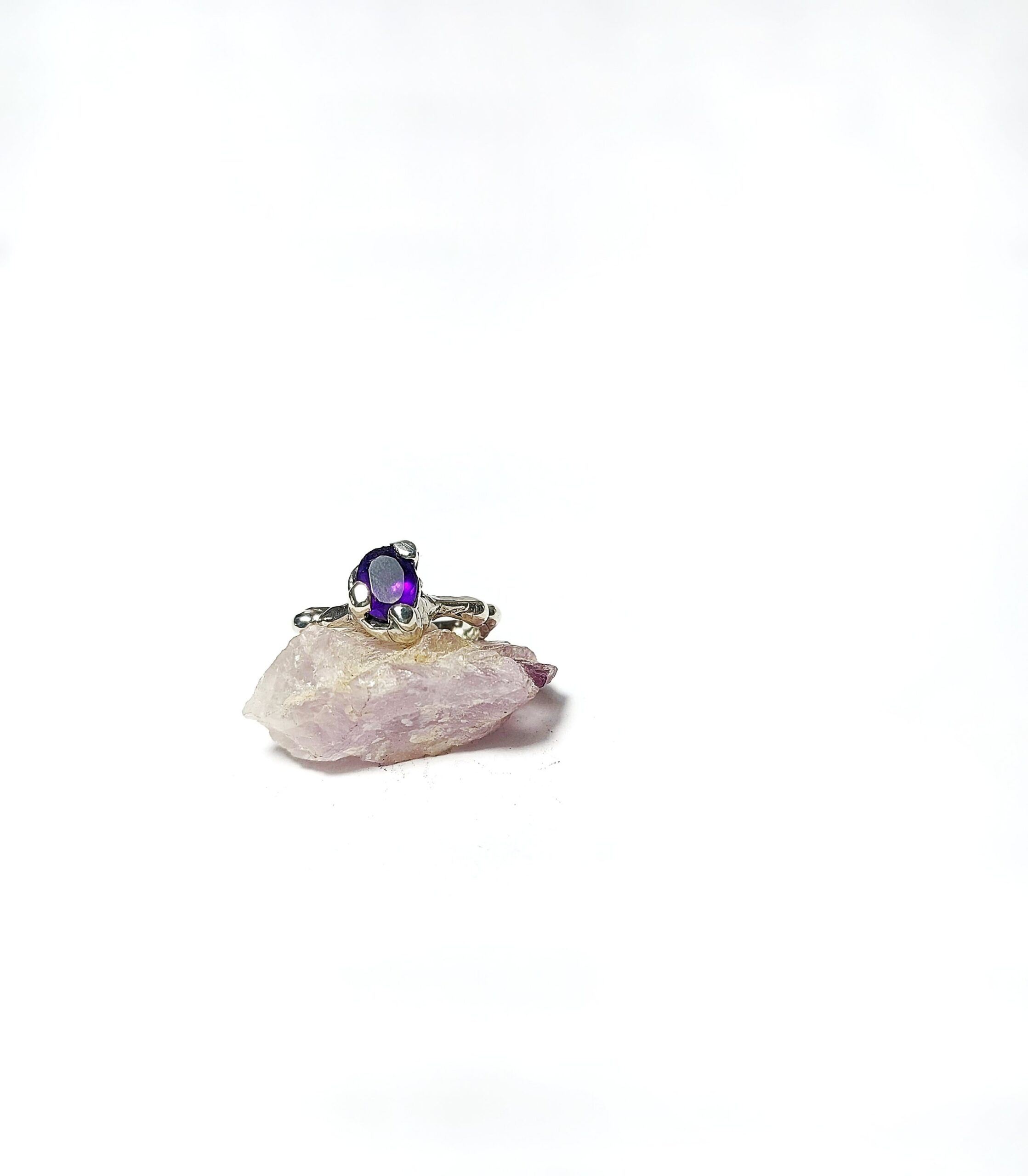amethyst dainty ring