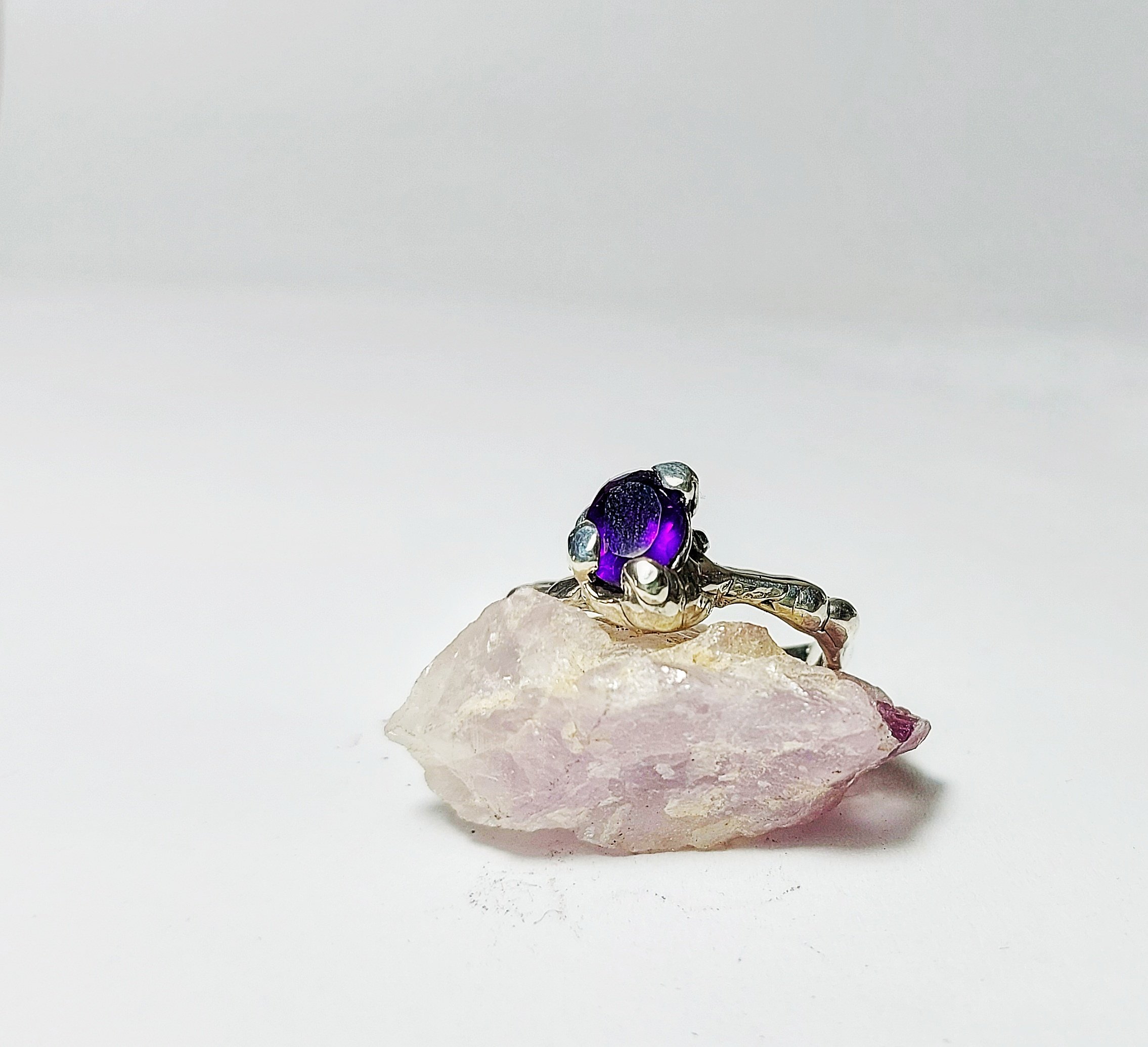amethyst dainty ring - Image 3