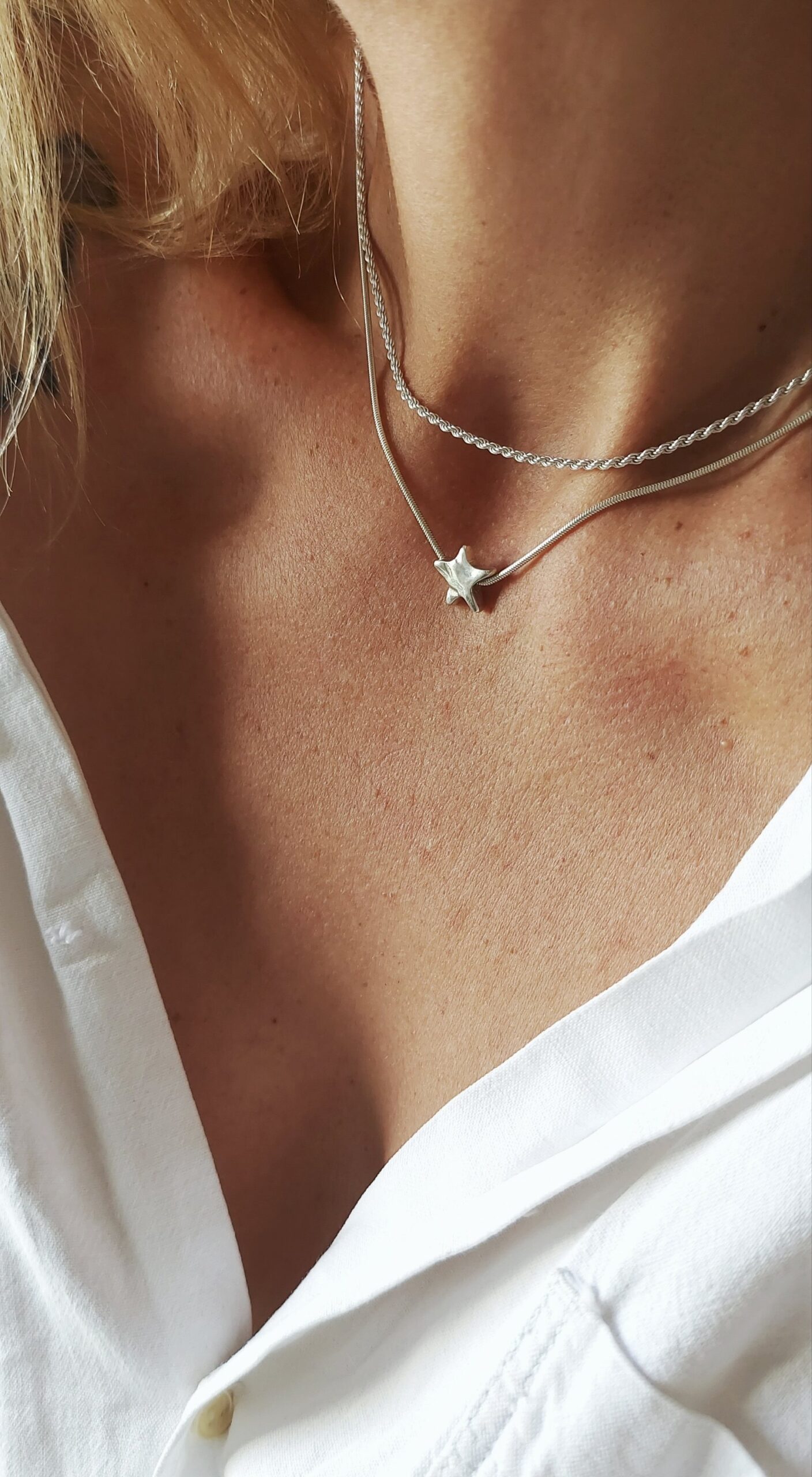 extra glossy romantic chain - Image 6